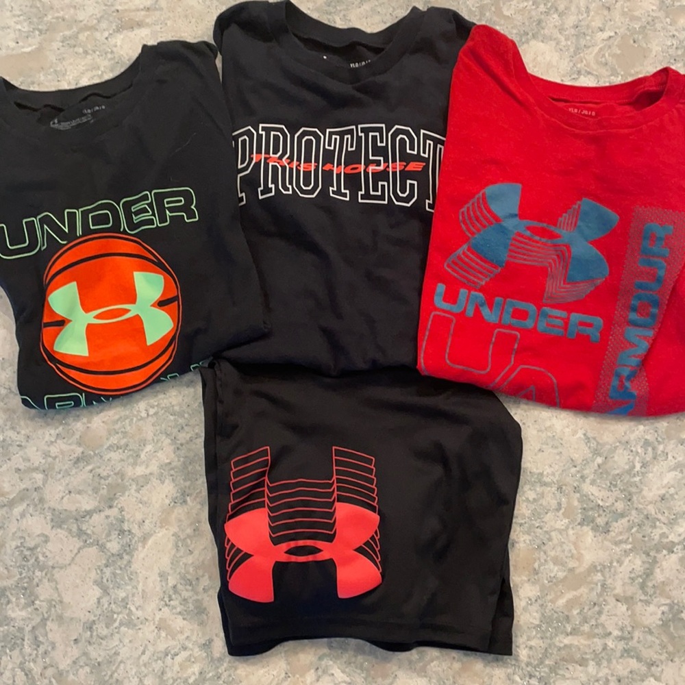 Under Armour tops and bottom